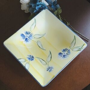 Vintage Yellow & Blue Flower 9" Square Bowl Artist Signed Made in Italy